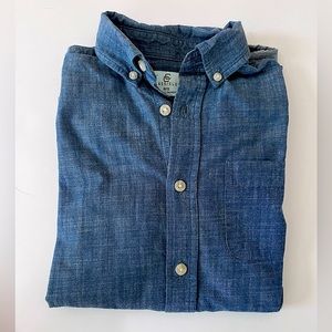 Class/Club Boys long sleeve button down shirt. 10/12 (M)